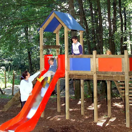 Holiday Village De Vacances Oignies.11 * Nismes